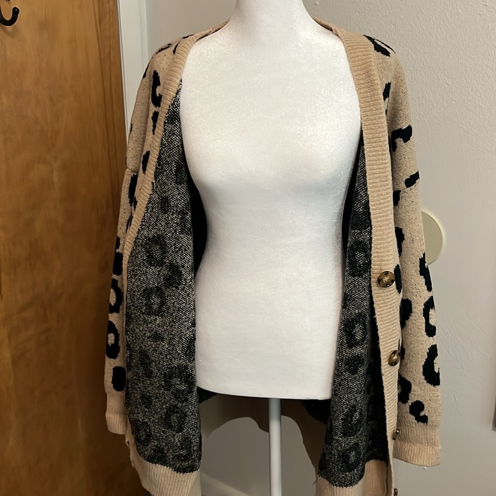 Oversized lightweight sweater - Picture 3 of 5